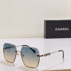 Chanel Sunglasses 2725